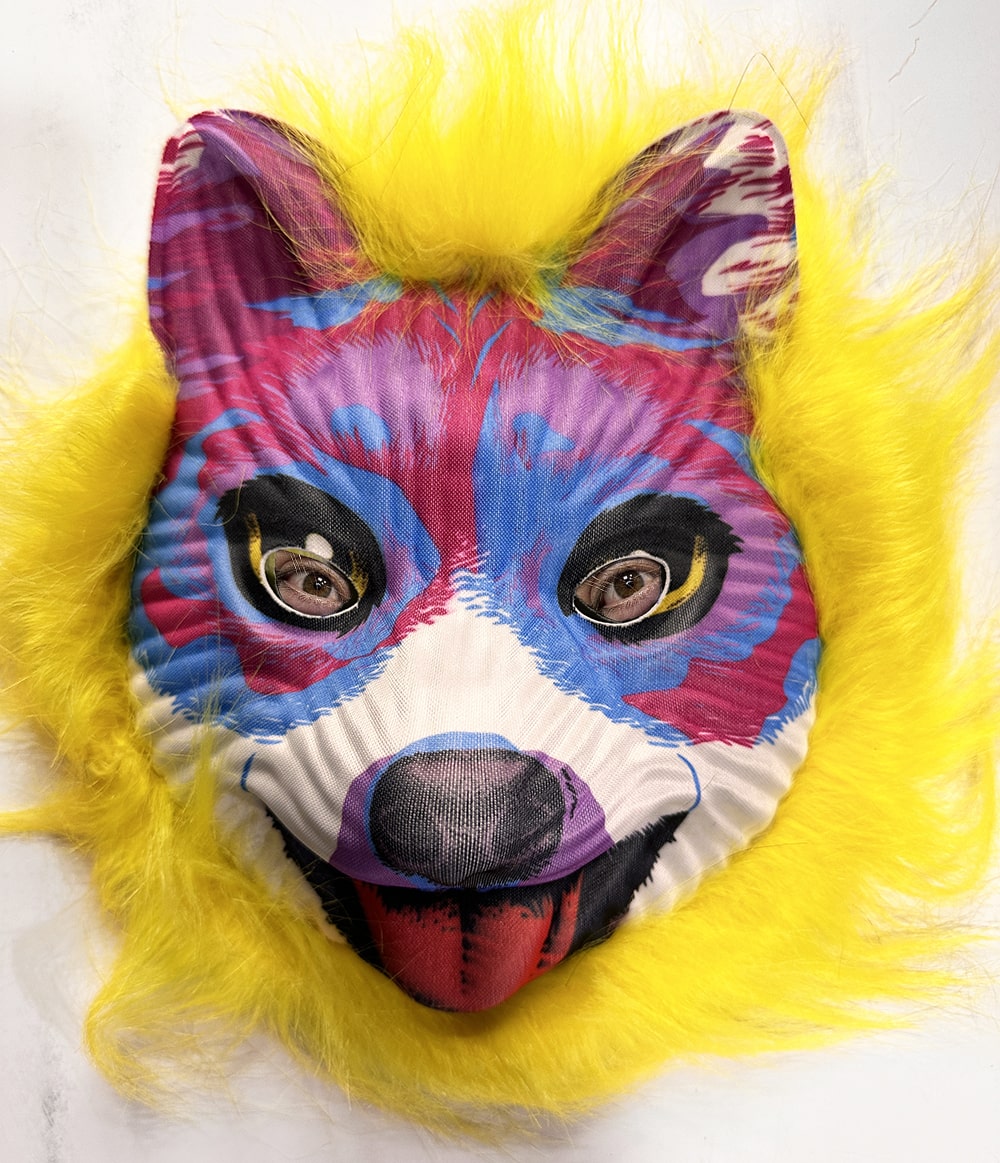 Süße Hundemaske mit gelbem Haar Mega Plüsch 35 (5563)