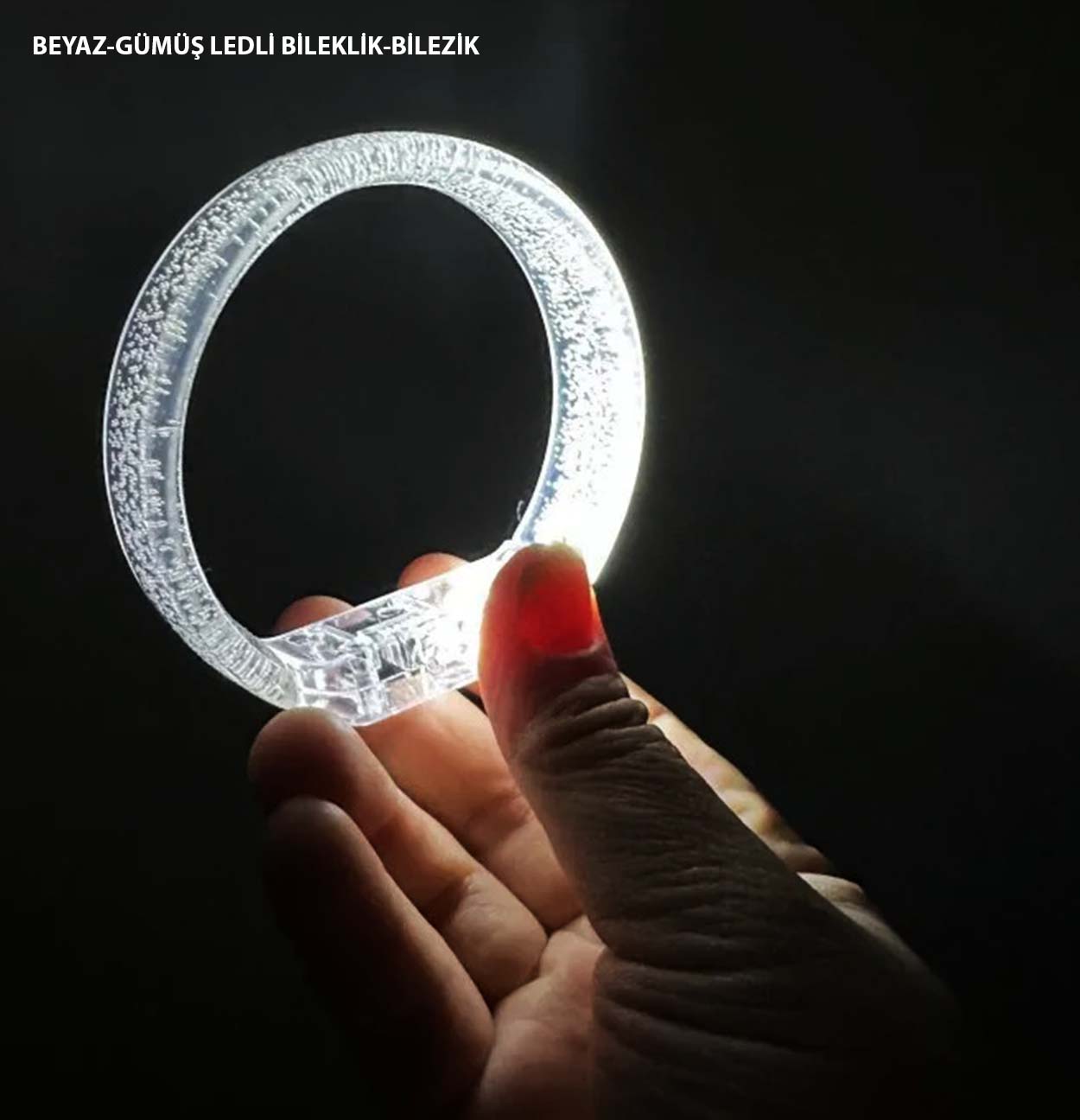 Beyaz-Gümüş Led Işıklı Baskı Yapılabilen Pilli Bileklik Bilezik 1,5 cm Genişlik (5563)