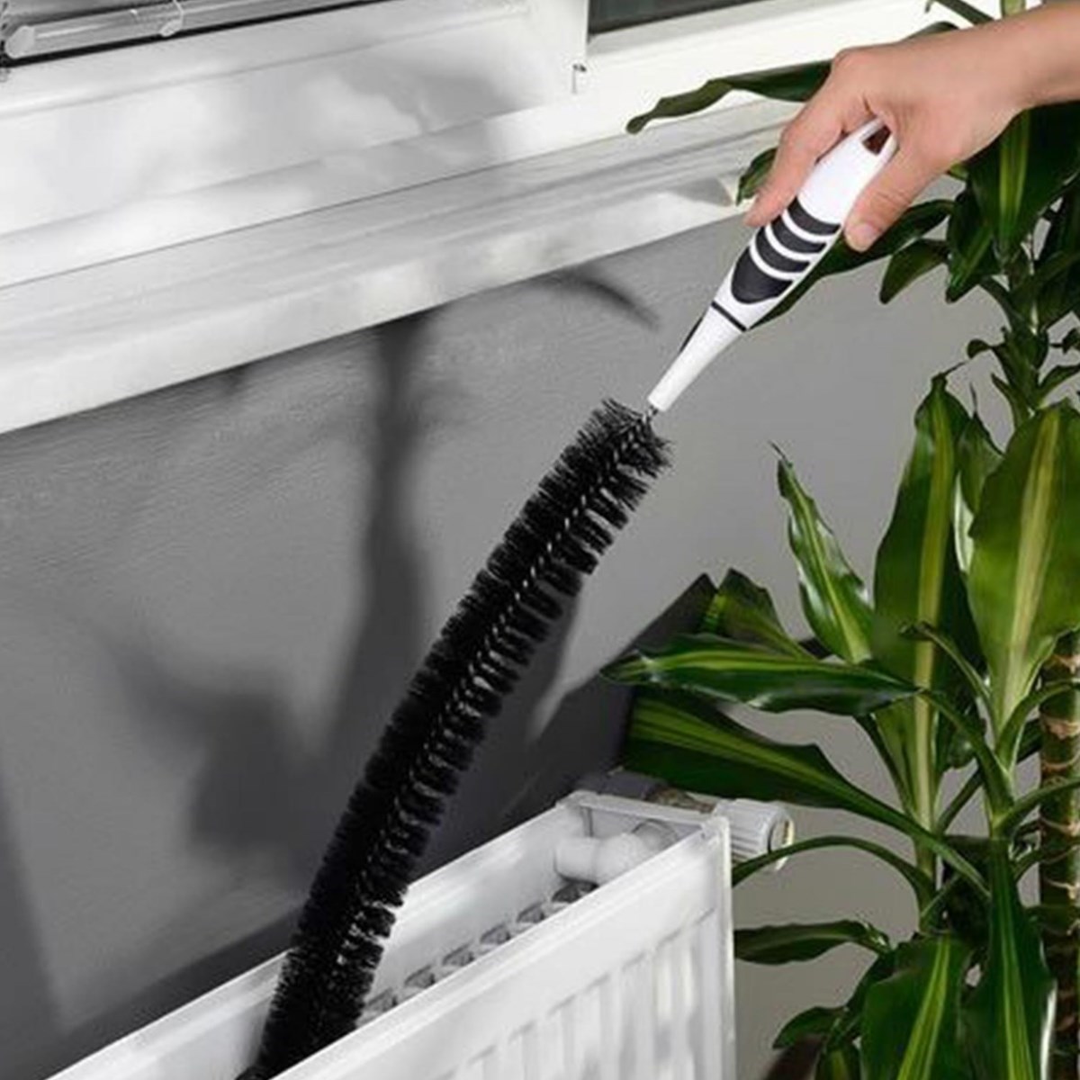 Ergonomic Radiator Fin Cleaning Brush Tool (5563)