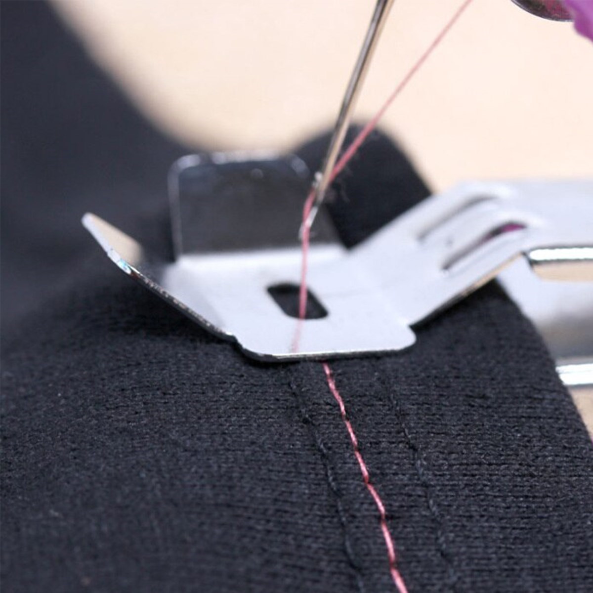 Spring Come Mini Kolay Seyehat ve Ev Tipi El Dikiş Dikme Makinası (5563) #2