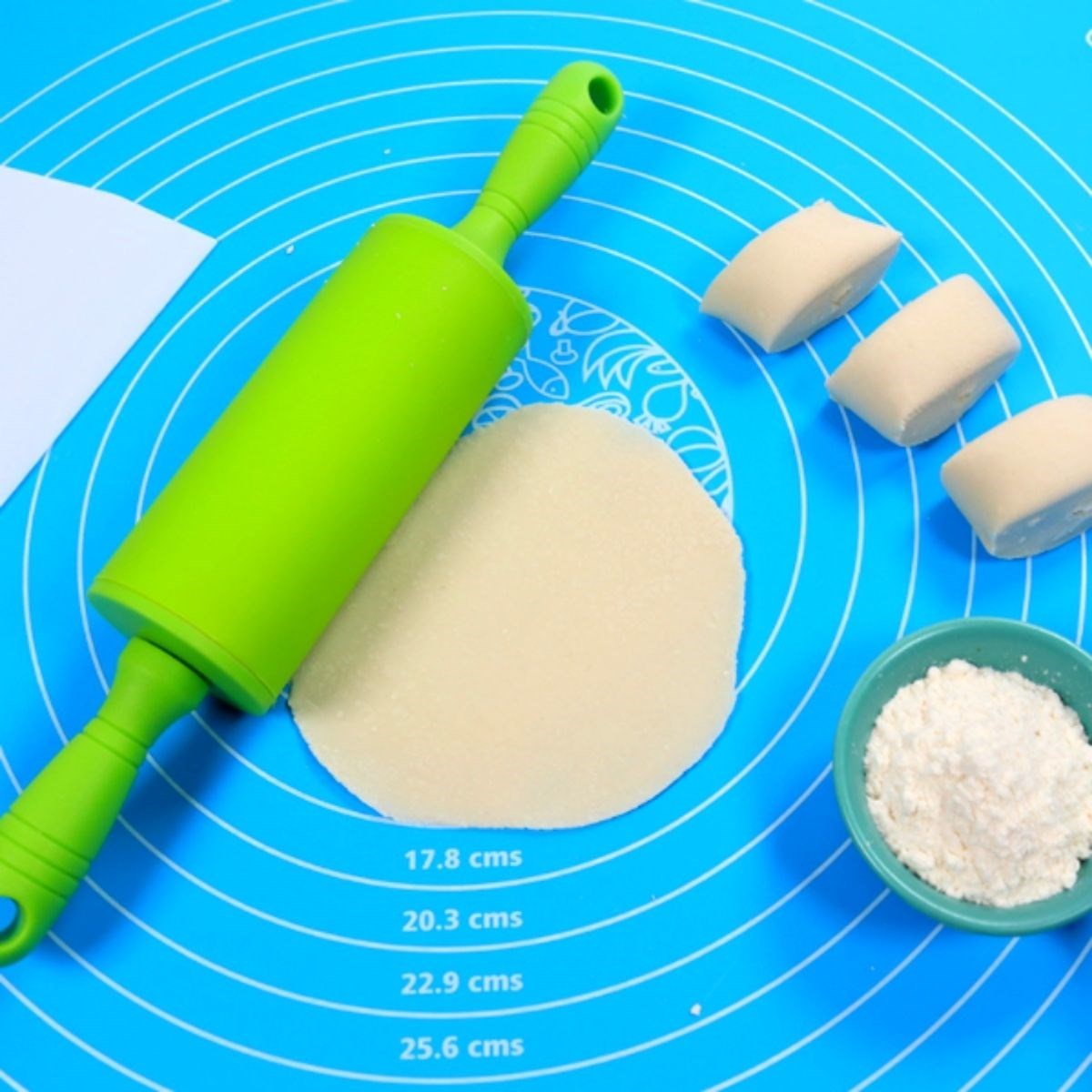 40*50 cm Silicone Scaled Dough Rolling Mat for Bread, Dumpli