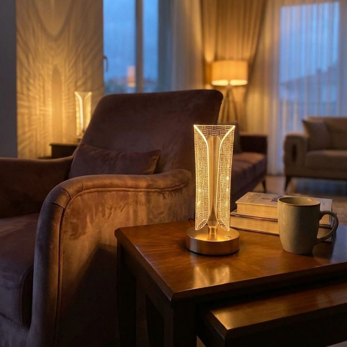 İki Yandan Kavisli Silindirik Çizgi Model Kristal LED Masa L