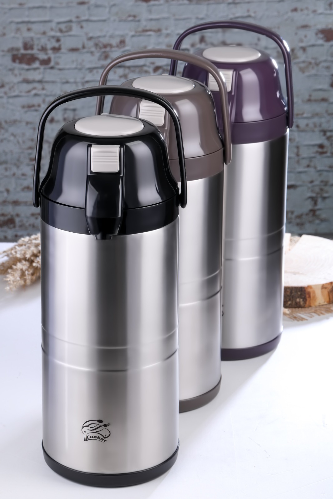 CKR-2009 4.5LT Steel Thermos with Pump and Tap (5563)