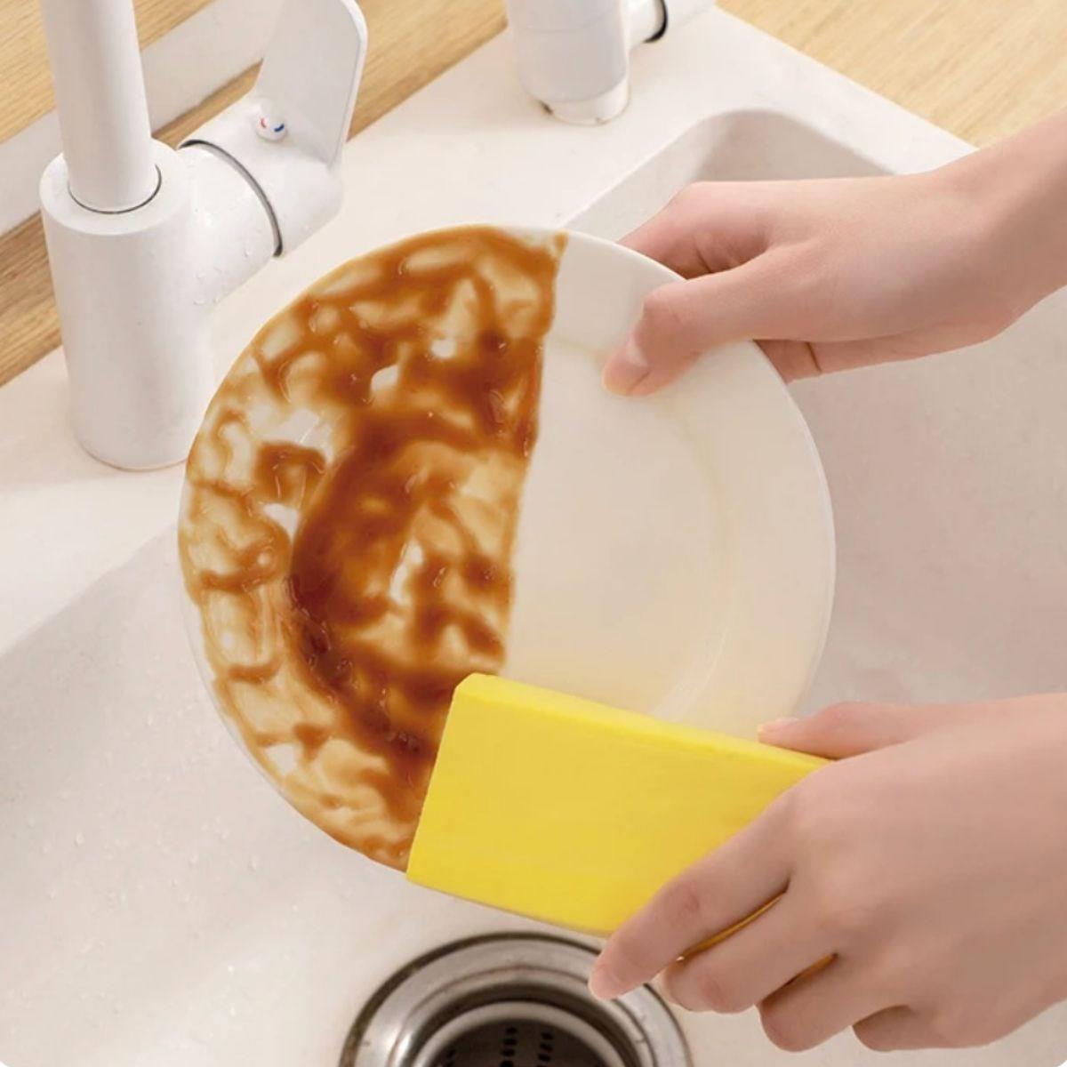 Wet Eraser Sponge for Bathroom, Kitchen & Car Cleaning (5563) #2