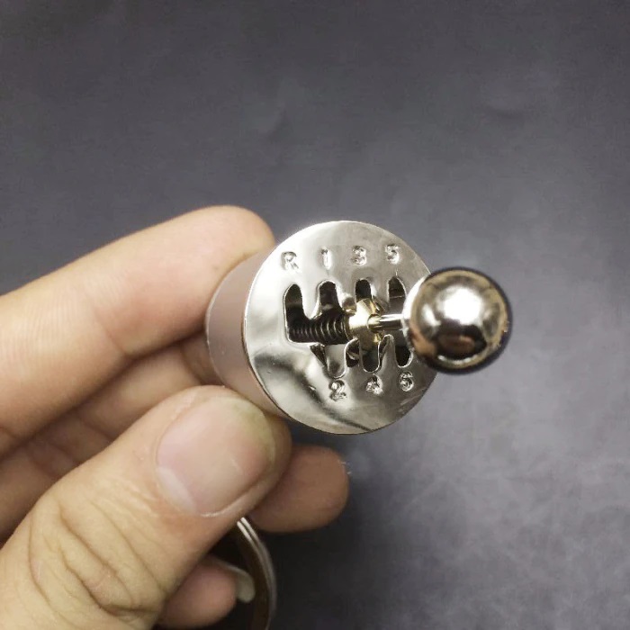 Hareketli Vites Kutusu Anahtarlık (5563) #4