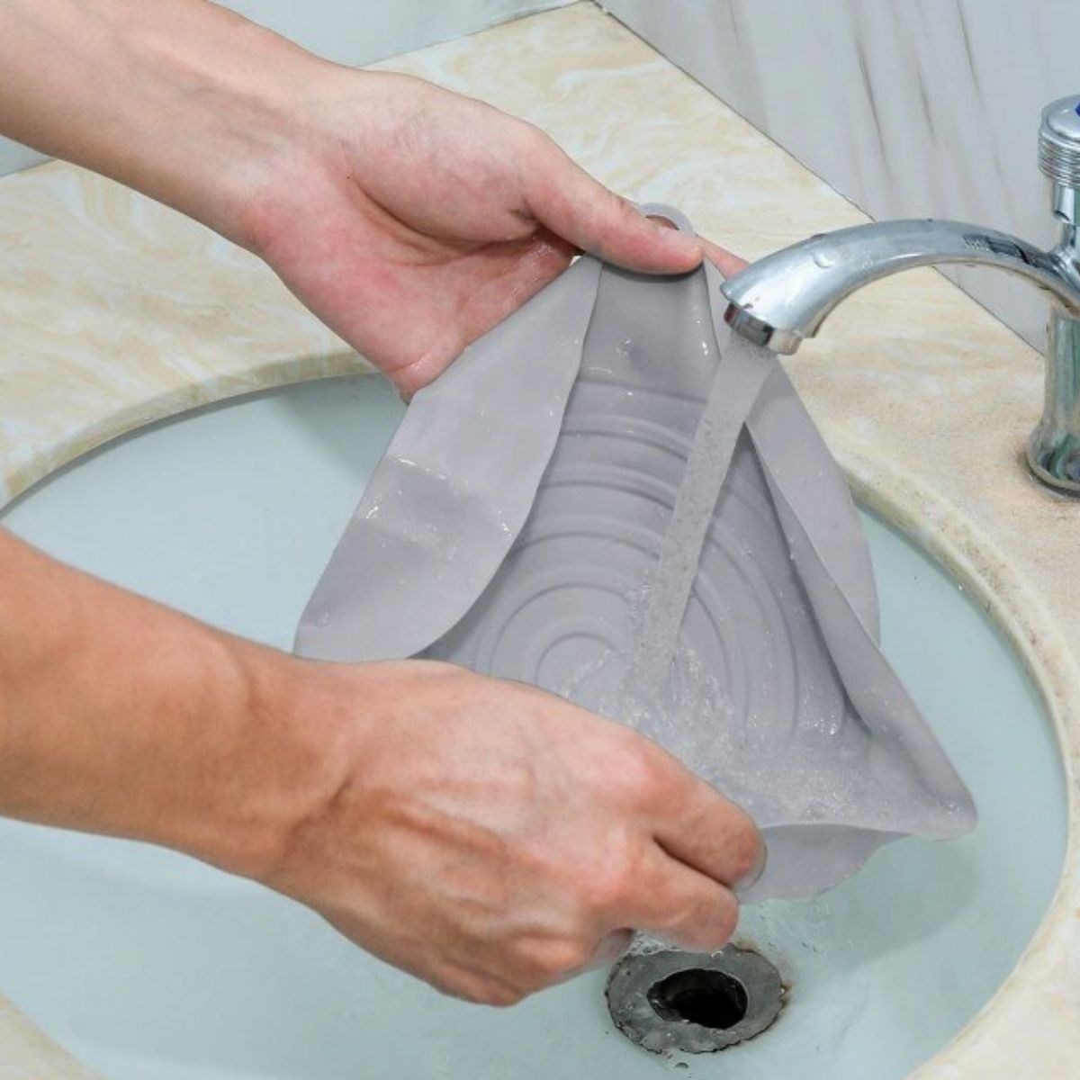 Renkli Isıya Dayanıklı Yıkanılabilir Silikon Fırın Ve Airfryer Kare Model Pişirme Matı 20 Cm (5563) #3