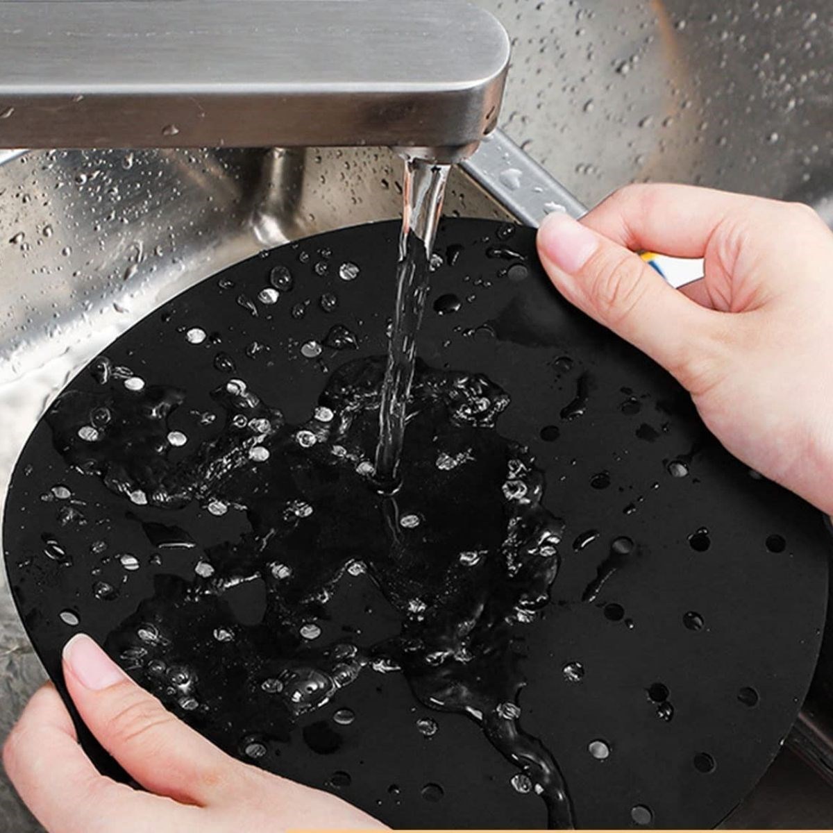 Siyah Isıya Dayanıklı Yıkanılabilir Silikon Fırın Ve Airfryer Yuvarlak Model Pişirme Matı 23 Cm (5563) #3