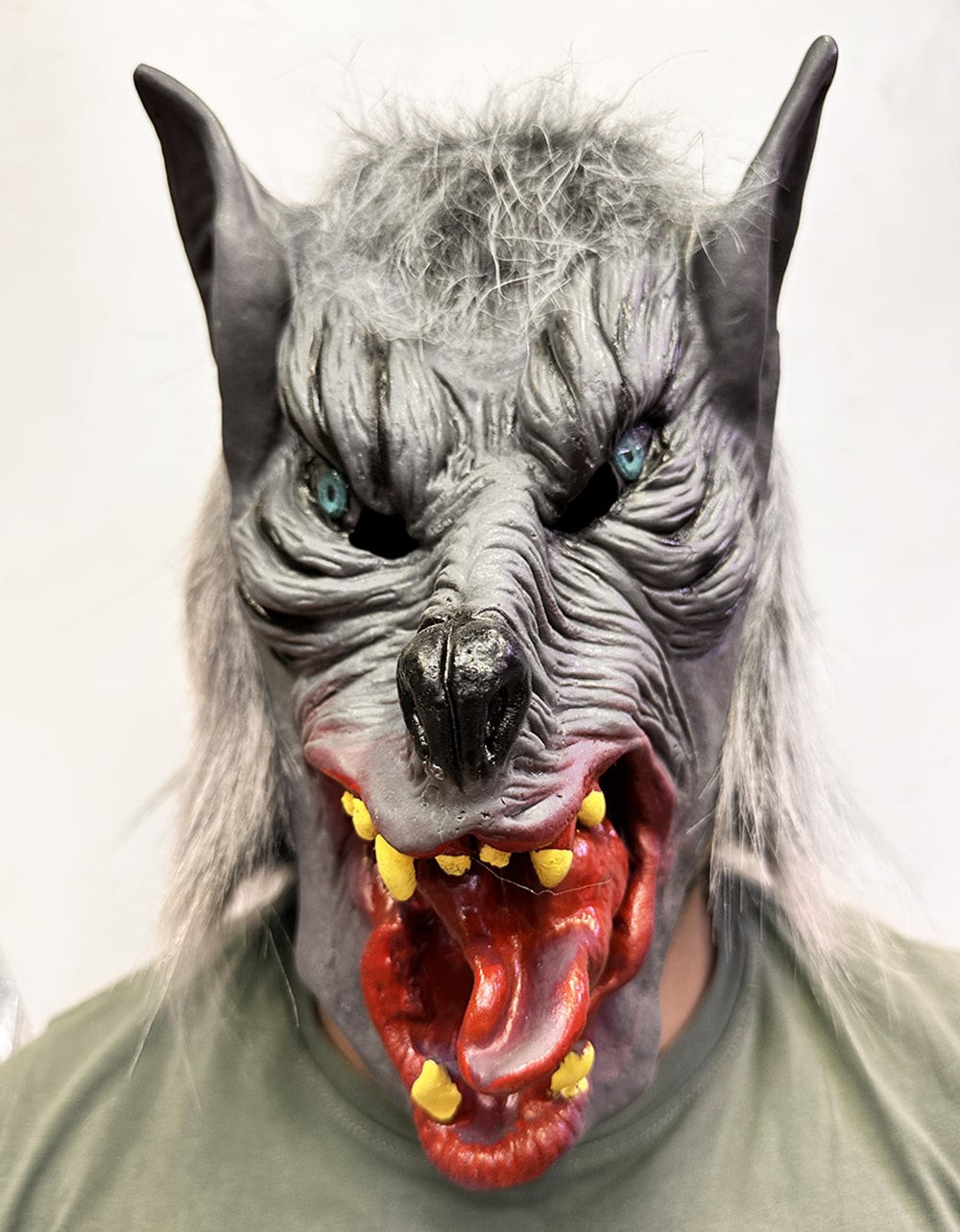 Kafaya Tam Geçmeli Lateks Dil Çıkaran Mavi Gözlü Kurt Maskesi (5563) #2