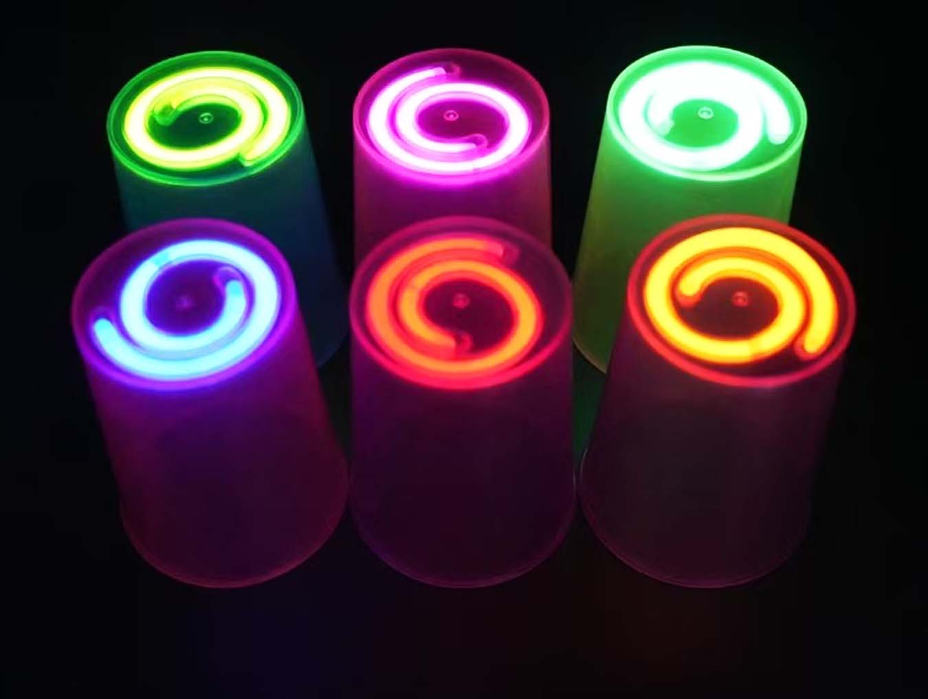 Karanlıkta Yanan Gece Işığı Mega Glow Bardaklar 8 Adet 8.5 x 10.5 cm (5563) #2