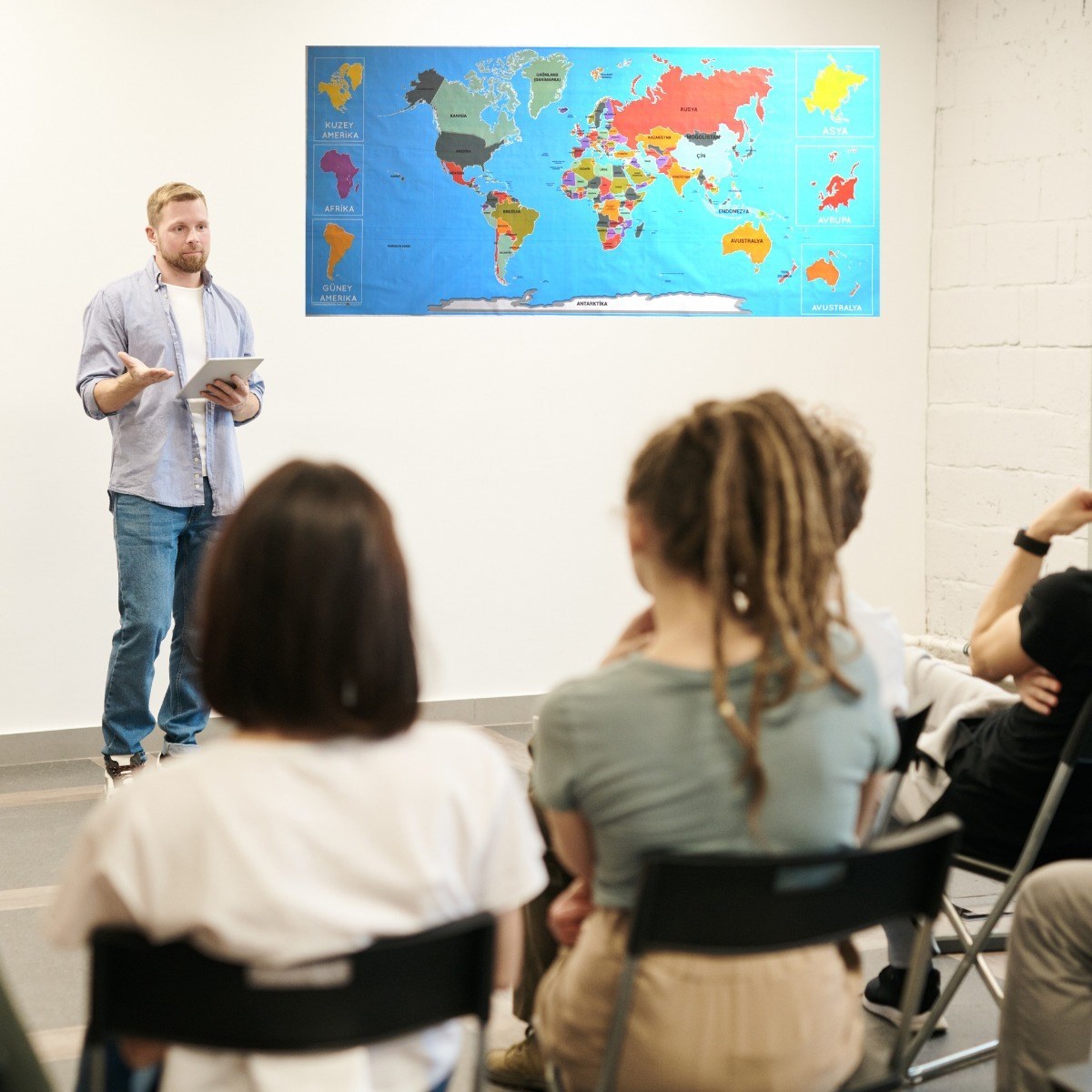 Farbige Weltkarte magnetisch Wandaufkleber ohne Klebstoff 118 x 56 cm (5563) #4