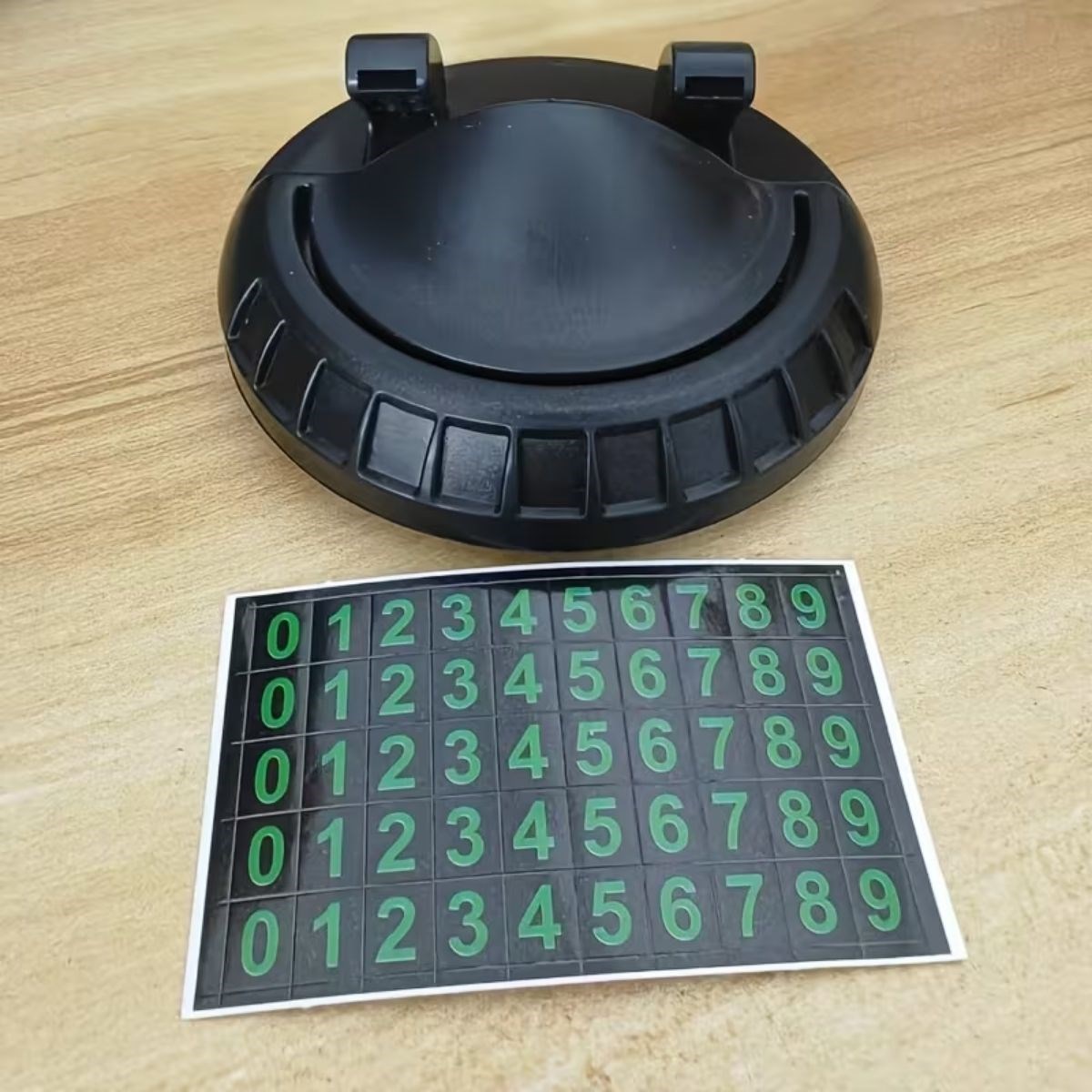 Numaratörlü Güçlü Yapışkanlı 360 Derece Dönebilen Su Geçirmez Araç İçi Telefon Tutucu Plastik Aparat (5563) #2